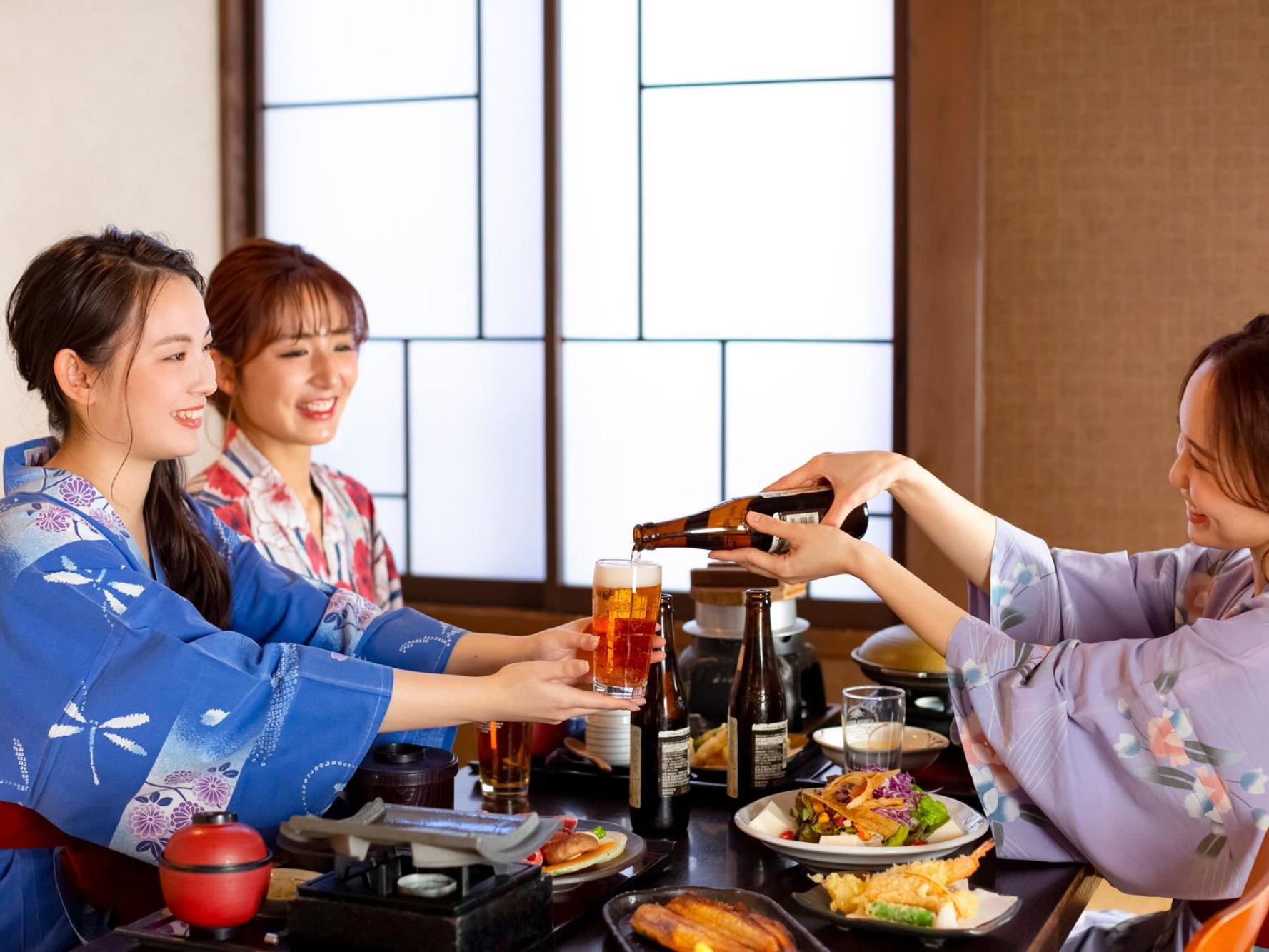 瀬見温泉 ゆめみの宿 観松館 最上町 エクステリア 写真